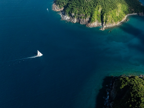 yachting-in-the-caribbean yacht serena-01